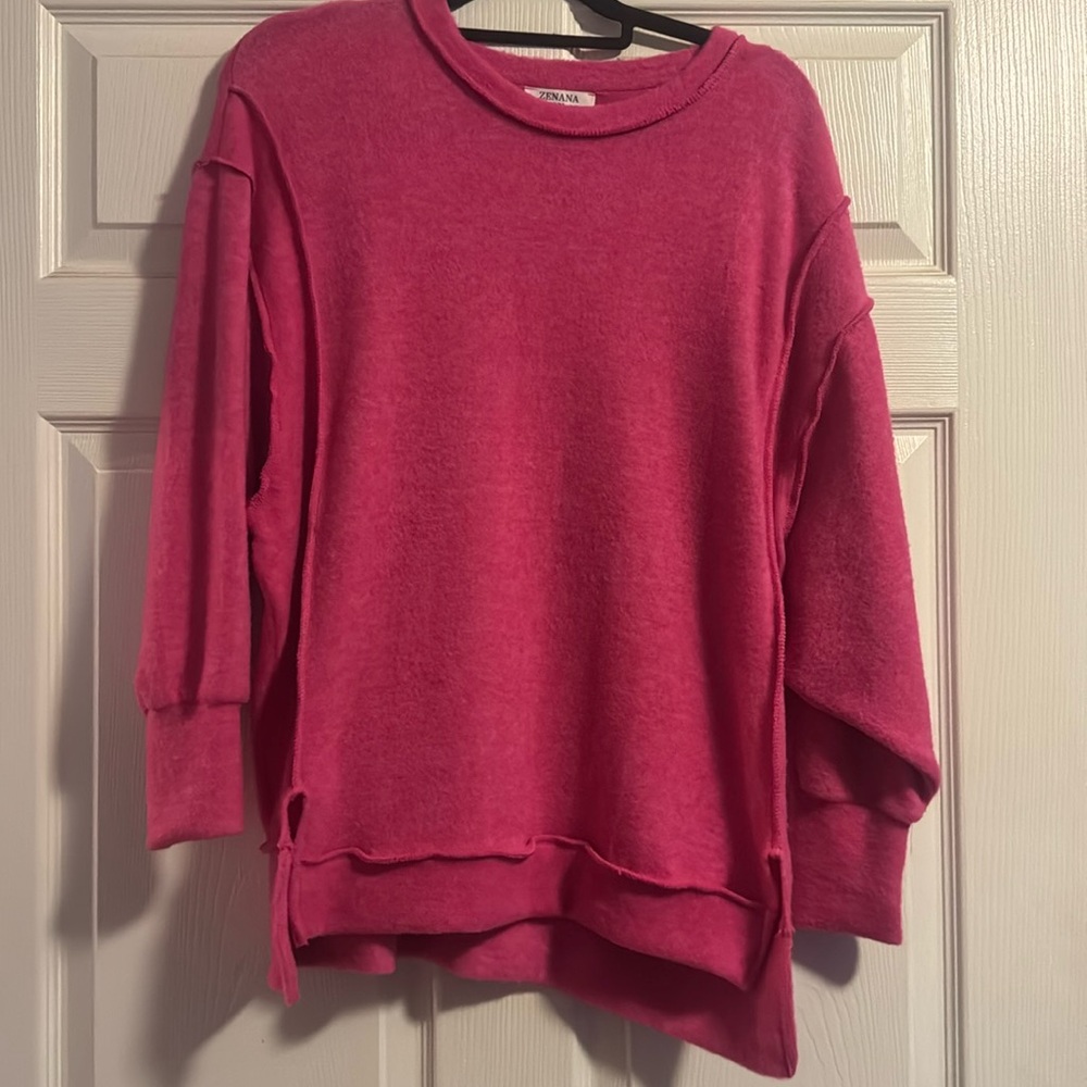 New without tags Zenana fuchsia pink sweater